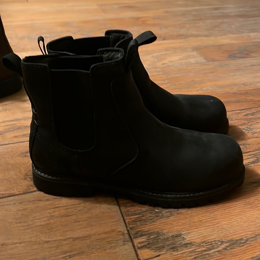 Kodiak Women's Bralorne Composite Toe Chelsea Wor… - image 3